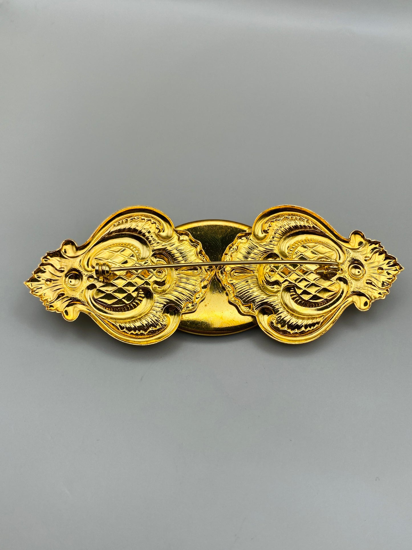 Vintage Baroque Cameo Brooch – Le De Gaspar, Italy