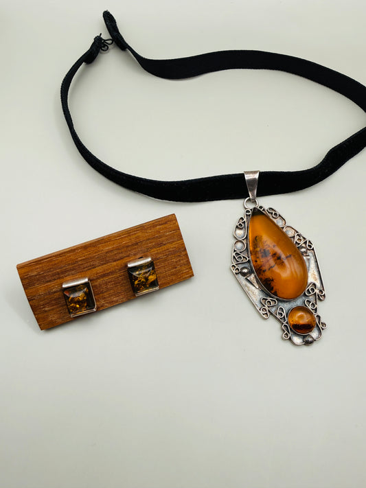 Ensemble vintage collier & boucles d’oreilles en argent – esprit ambré