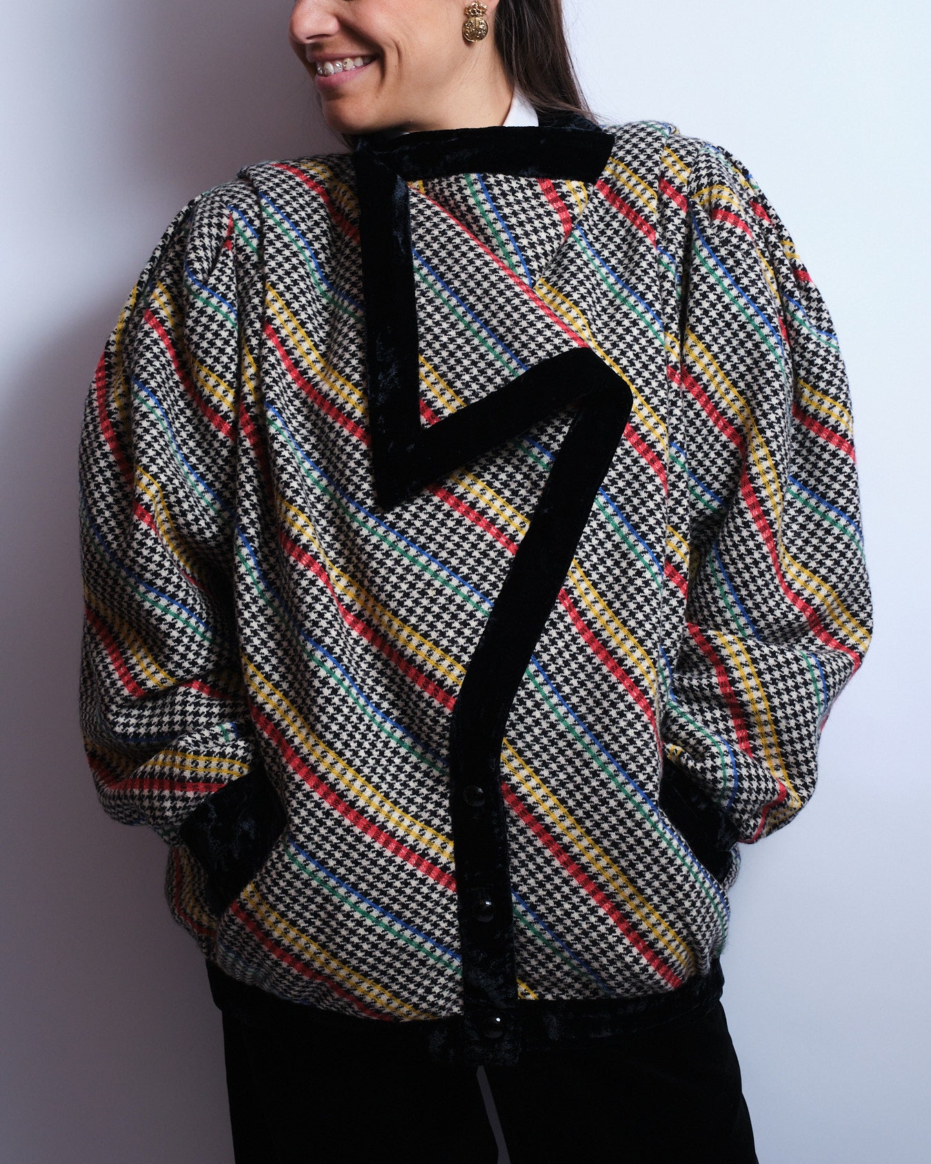Manteau oversize à motif multicolore – Velours noir – Création artisanale des années 80
