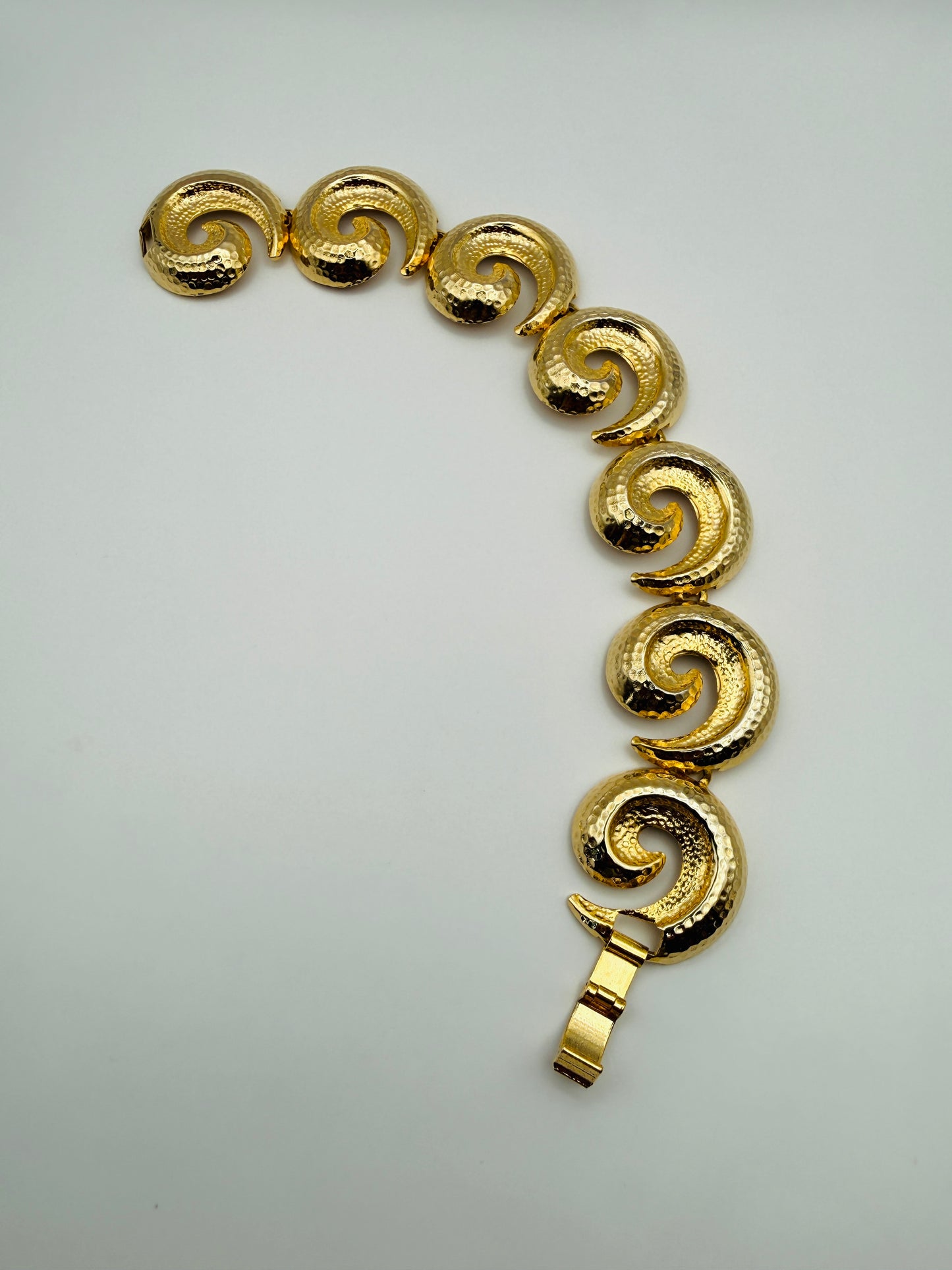Bracelet vintage doré