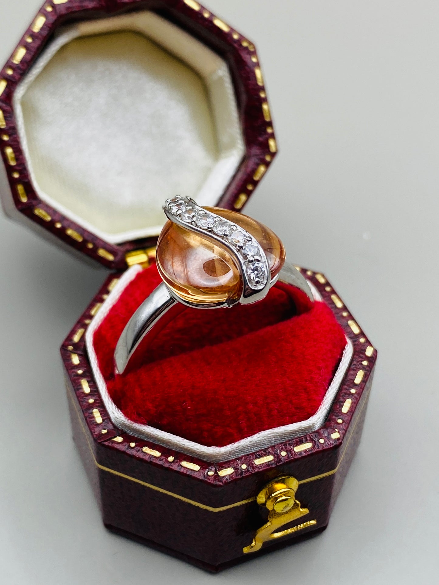 Ensemble bague & collier vintage – Argent 925 et pierre synthétique ambrée