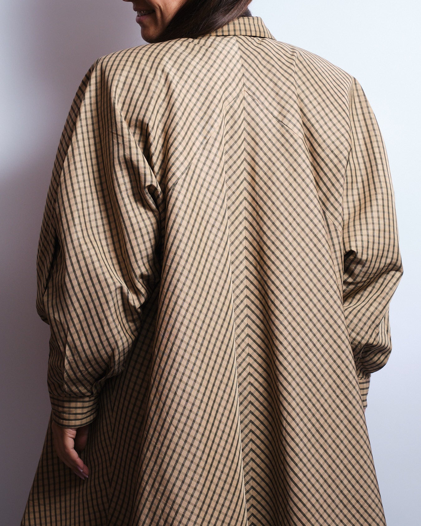 Manteau à carreaux diagonaux – Coupe trapèze – Années 80