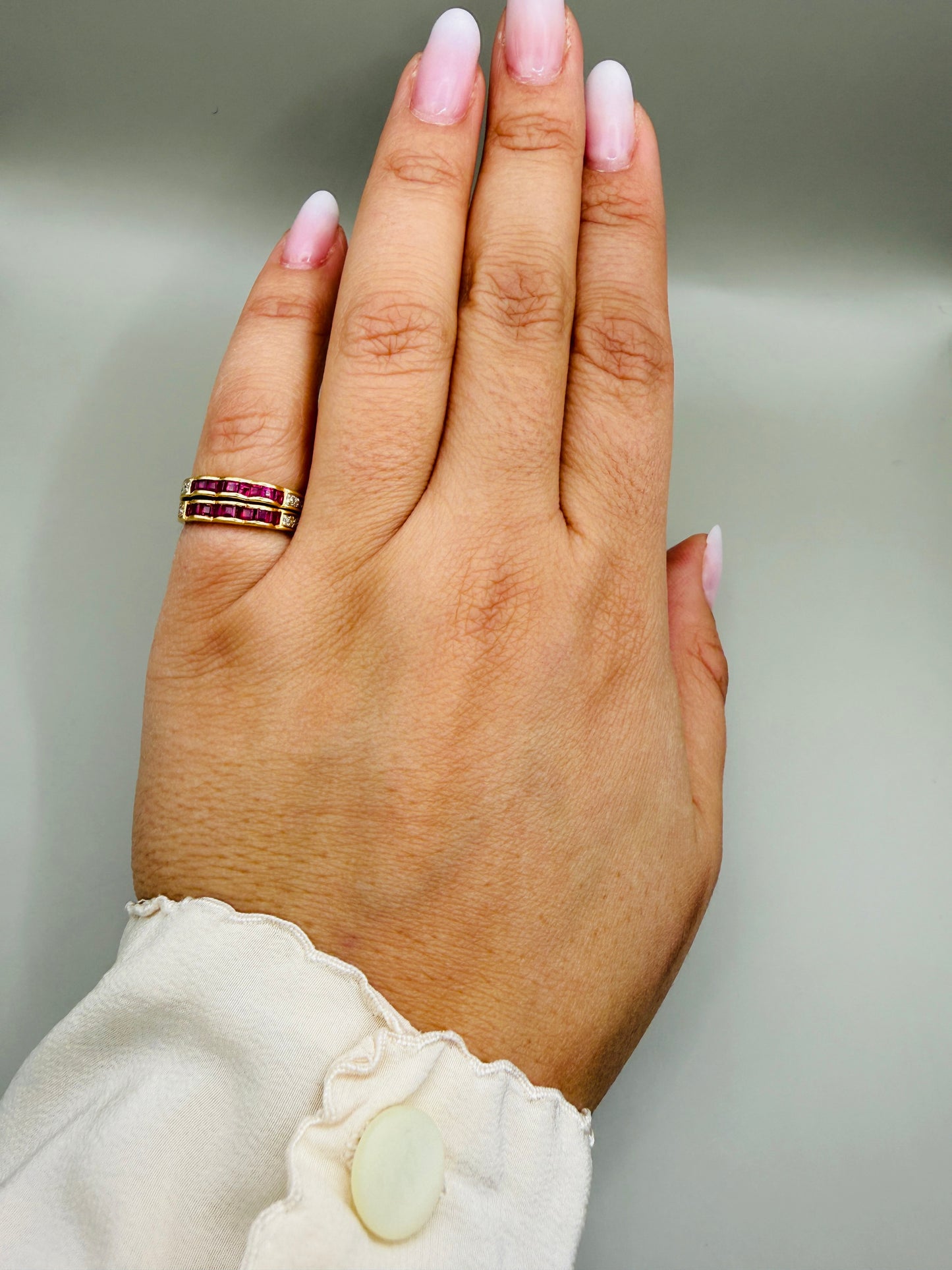 Duo de bagues vintage rubis & diamants en or 18 carats