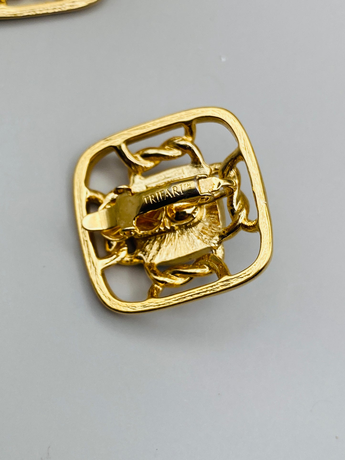 Ensemble vintage Trifari – Collier & boucles d’oreilles, bleu cobalt neuf