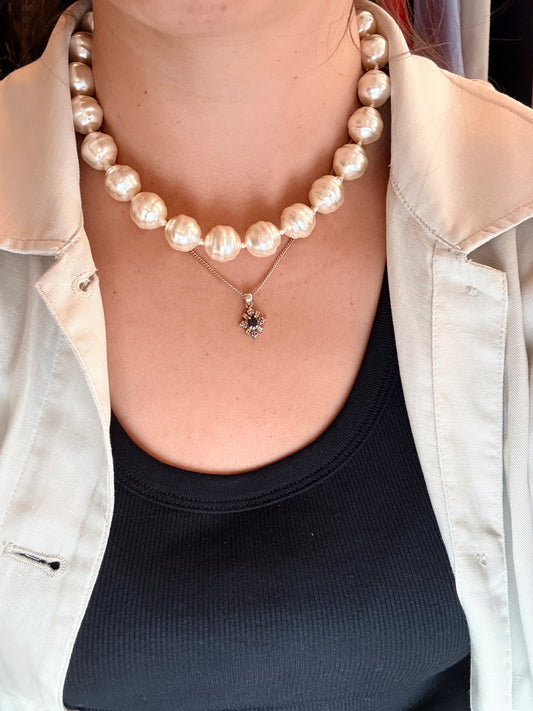 Collier ras de cou vintage à grosses perles nacrées argent 925