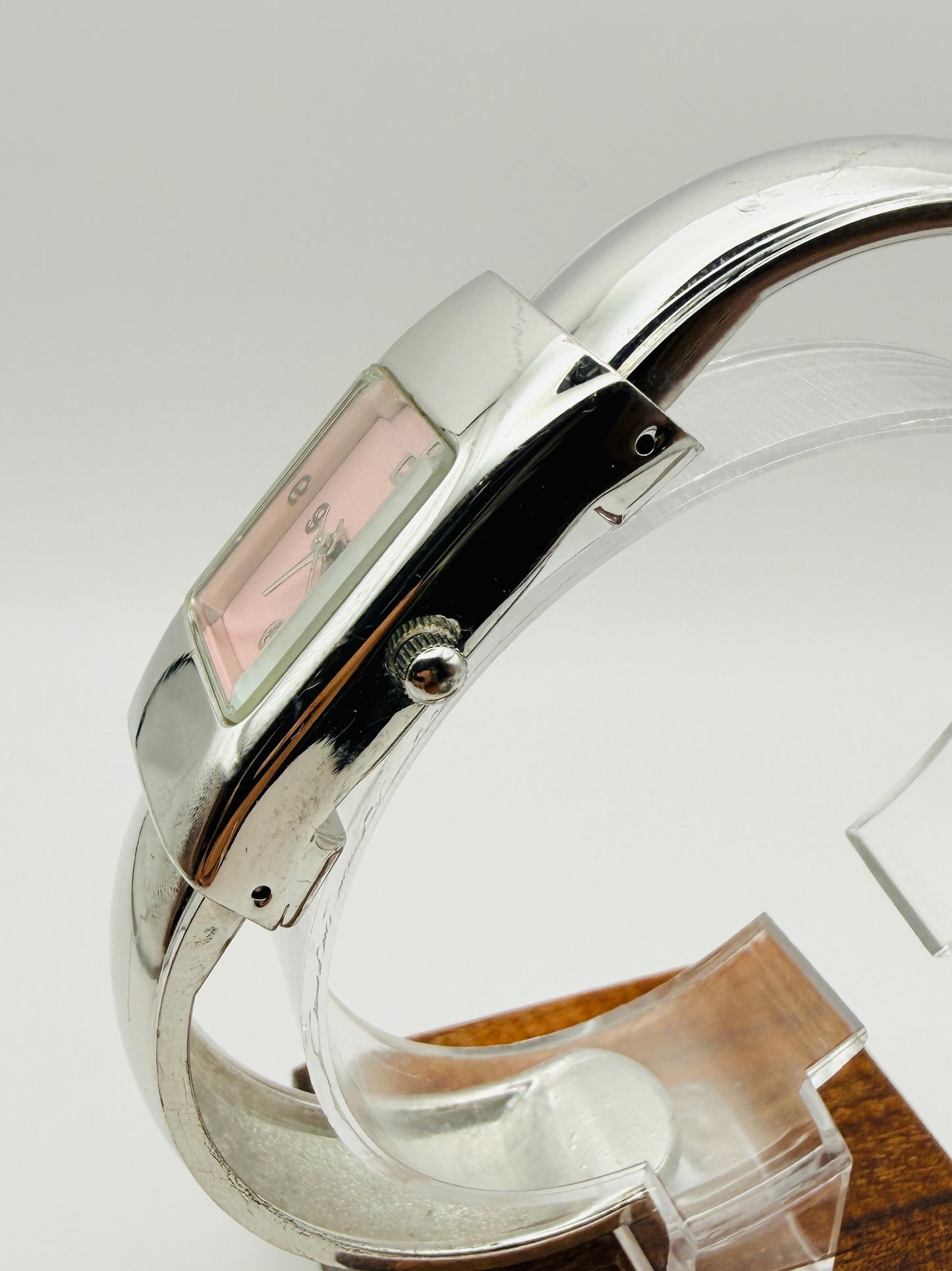 Montre manchette vintage cadran rose