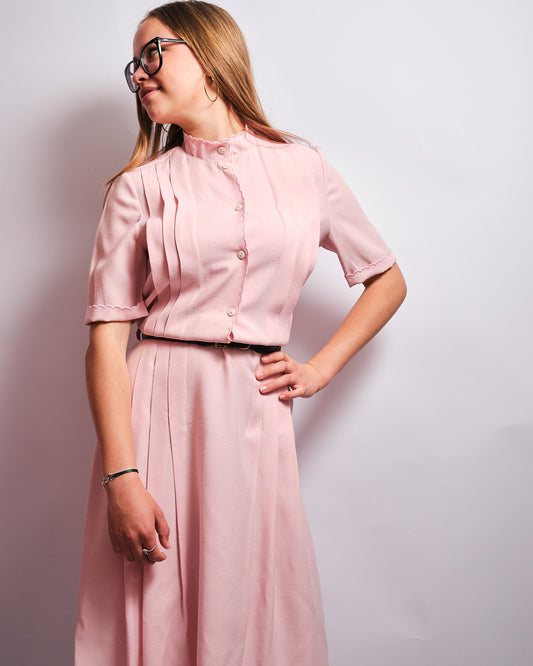 Robe vintage rose poudré 60s – romantisme délicat