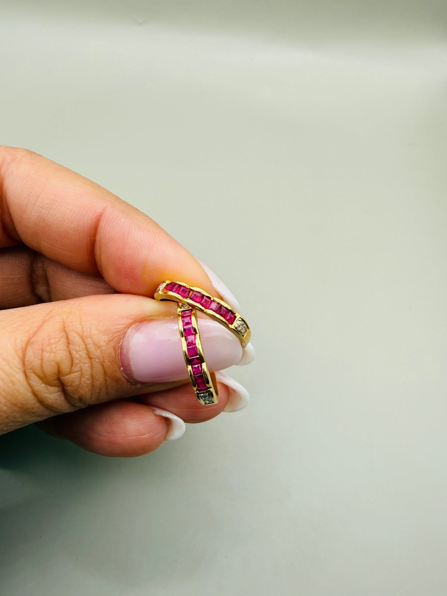 Duo de bagues vintage rubis & diamants en or 18 carats