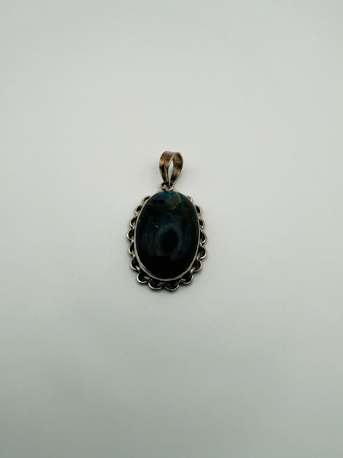 Pendentif vintage ovale argent 925