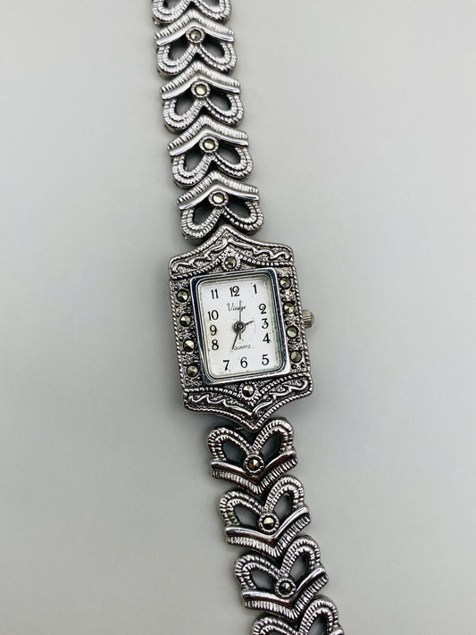 Montre Visage Quartz 90s – Style Art Déco Vintage