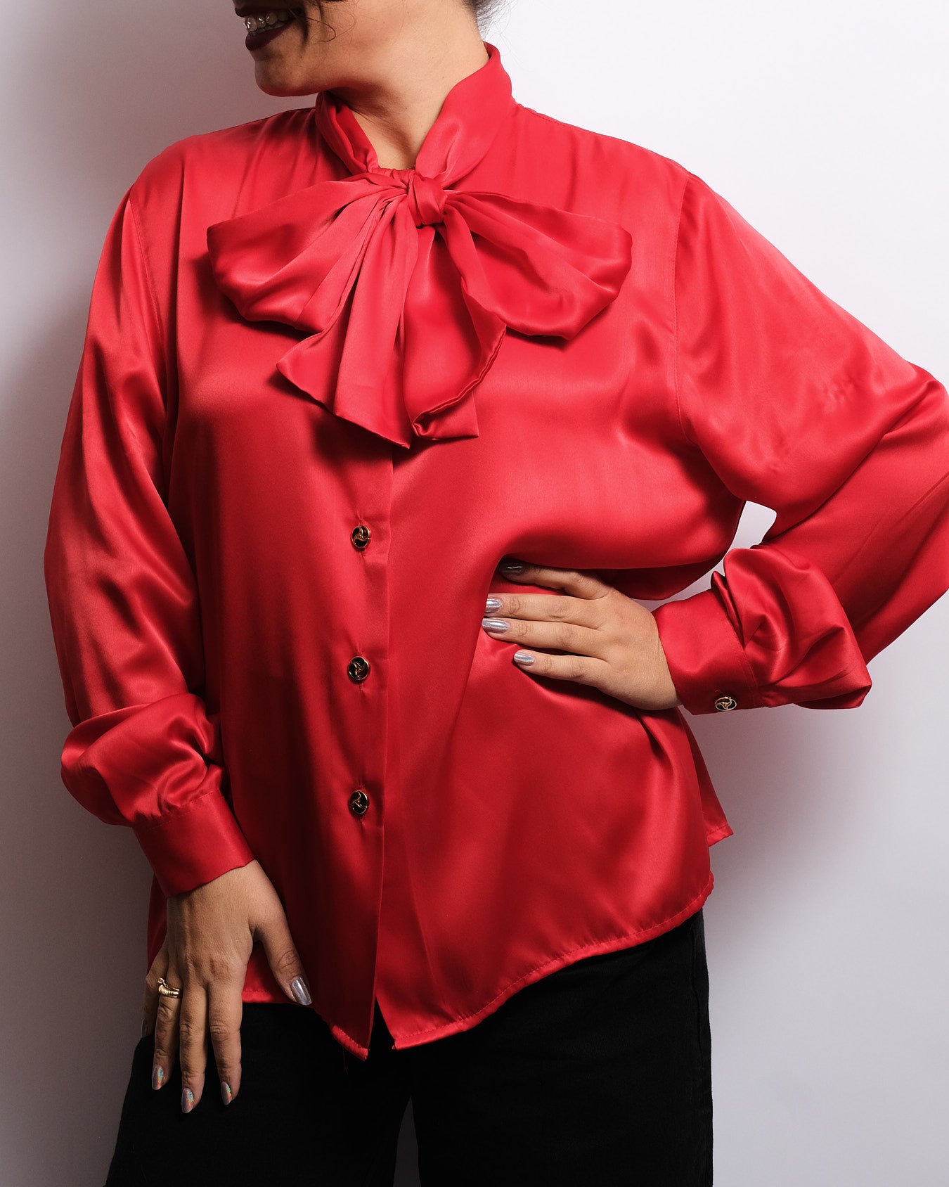 Chemisier Vintage Rouge  – Nœud Lavallière – Années 80