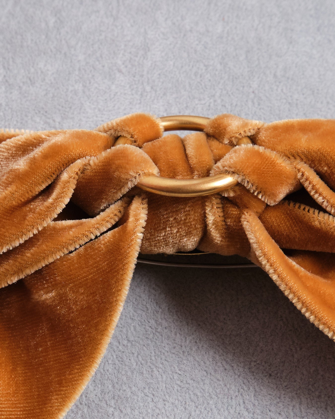Barrette vintage en velours orange signée Arifior Creazioni