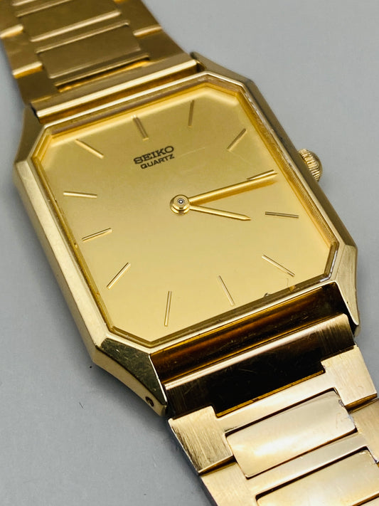 SEIKO Quartz 6530-5270 – Vintage dorée minimaliste