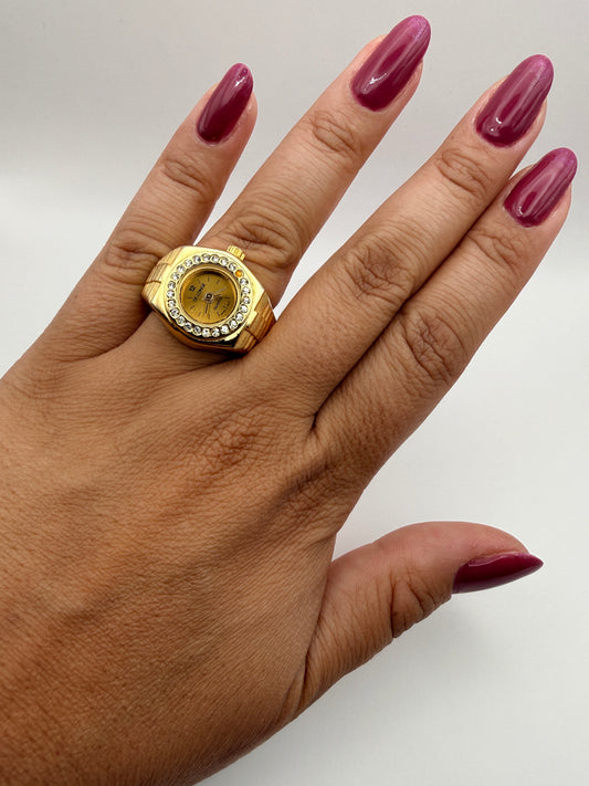 *Reservée*Montre bague vintage De Longe à quartz