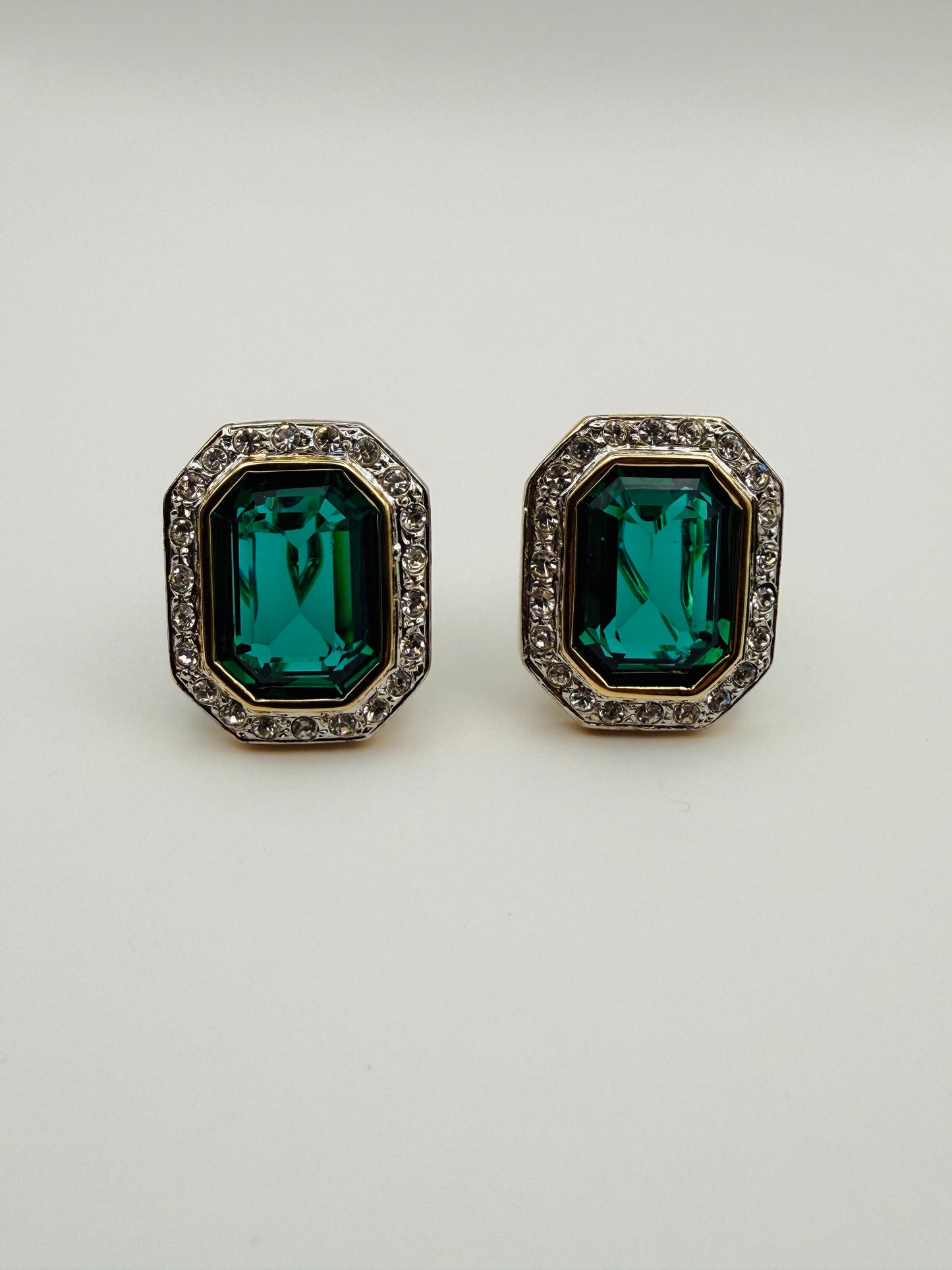 Boucles d’oreilles vintage vert émeraude