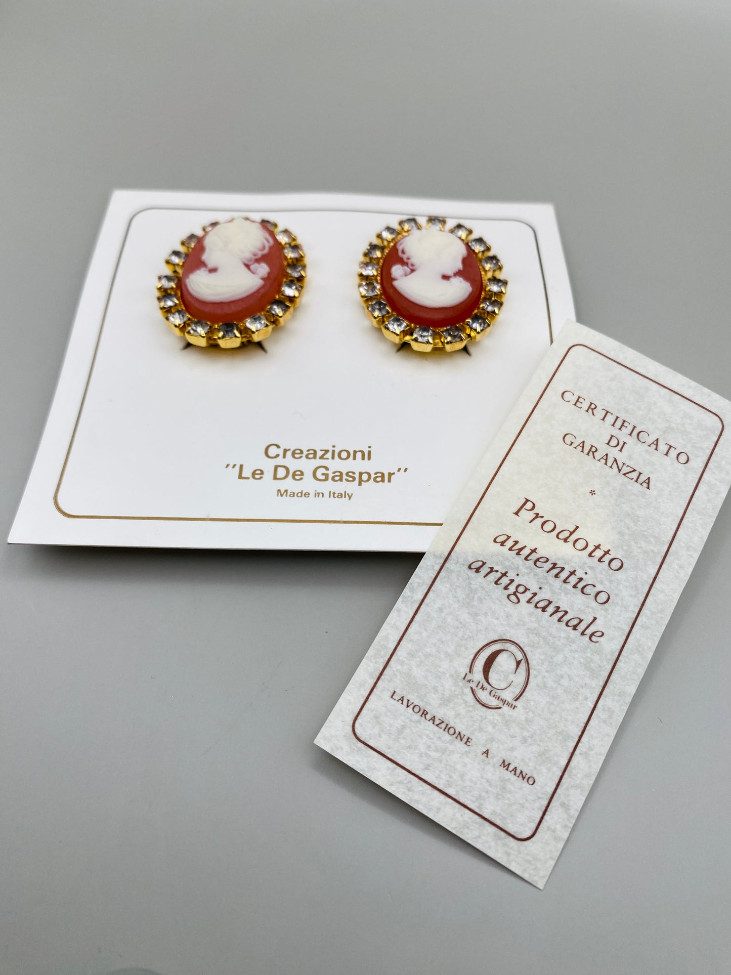 Vintage Italian cameo clip-on earrings – Le De Gaspar