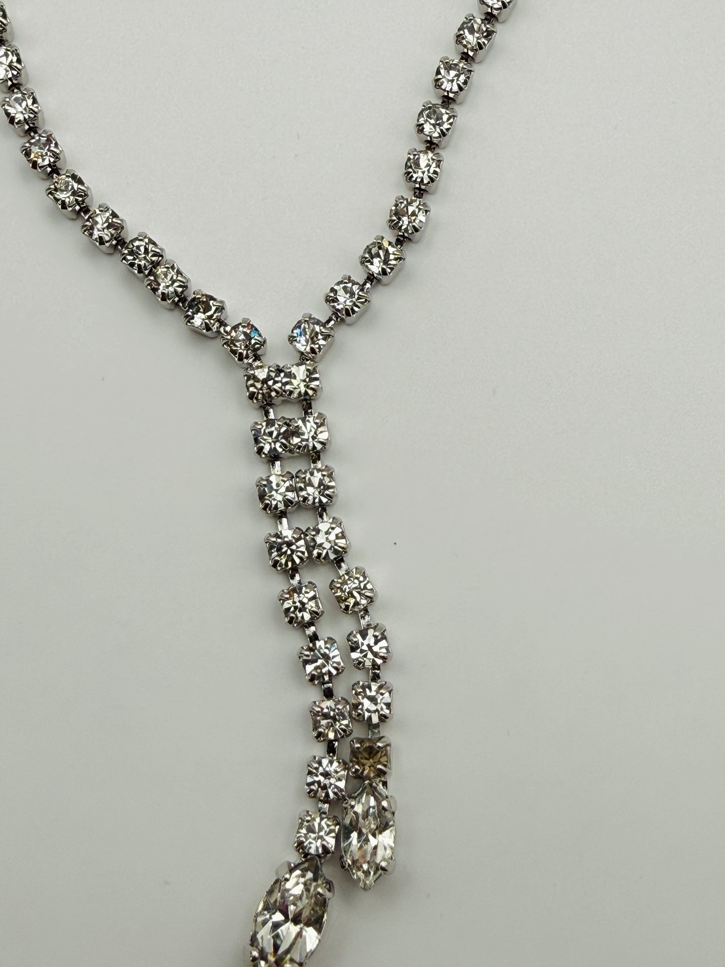 Collier rivière de strass & clips assortis vintage années 1960