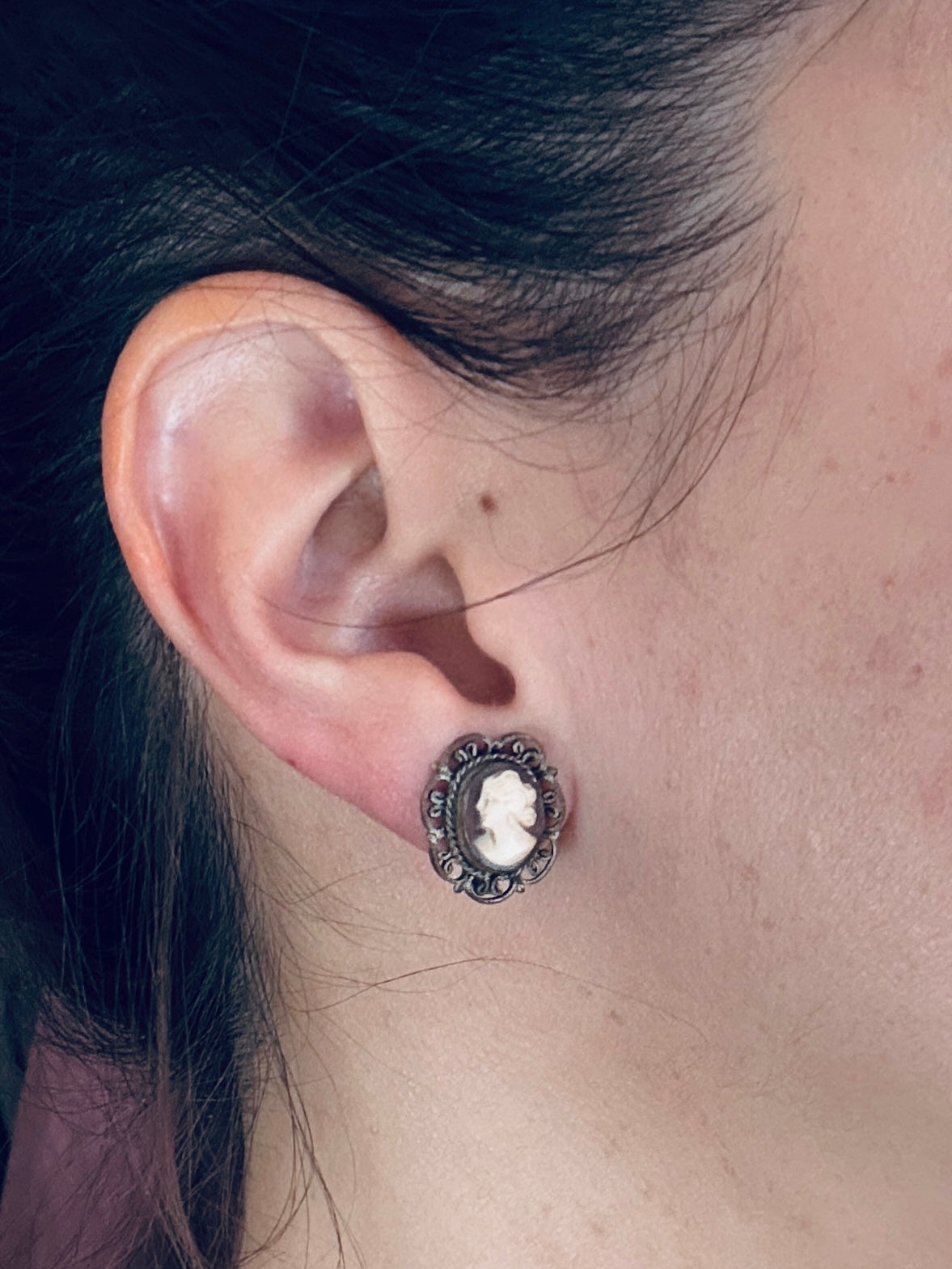 Boucles d’oreilles camées anciens – argent (clips à vis)