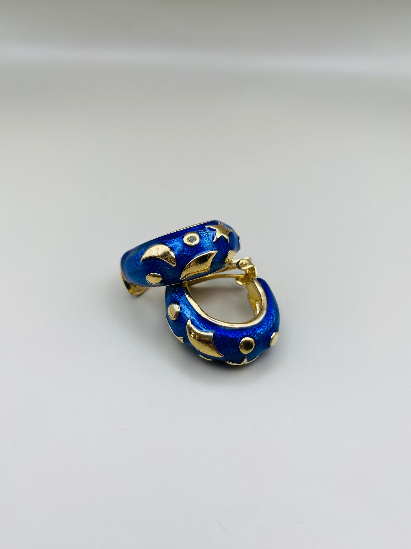 Clips Vintage dorés émaillés 90s