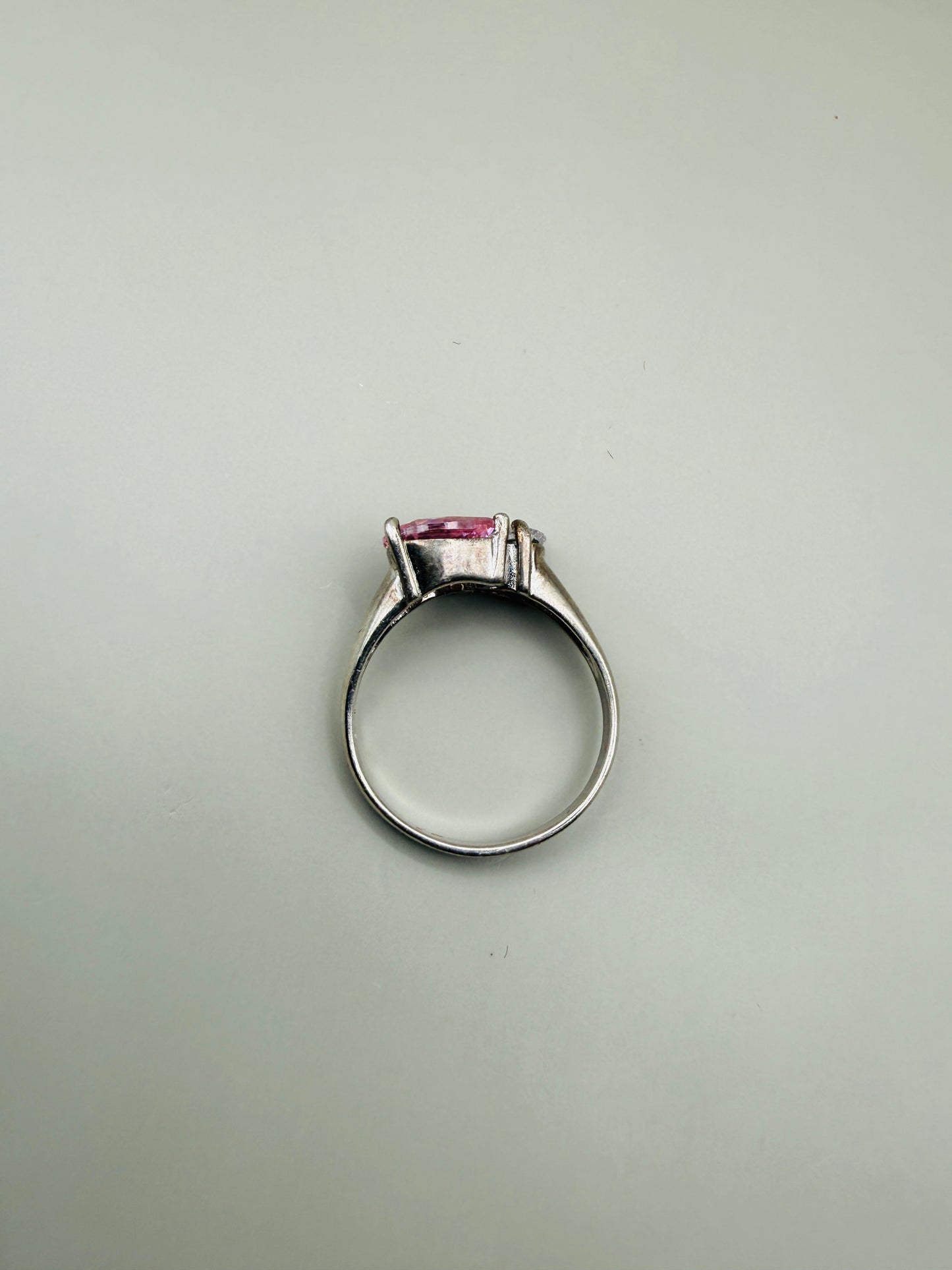 Bague duo vintage pierres taille poire en argent 925 – contraste lumineux