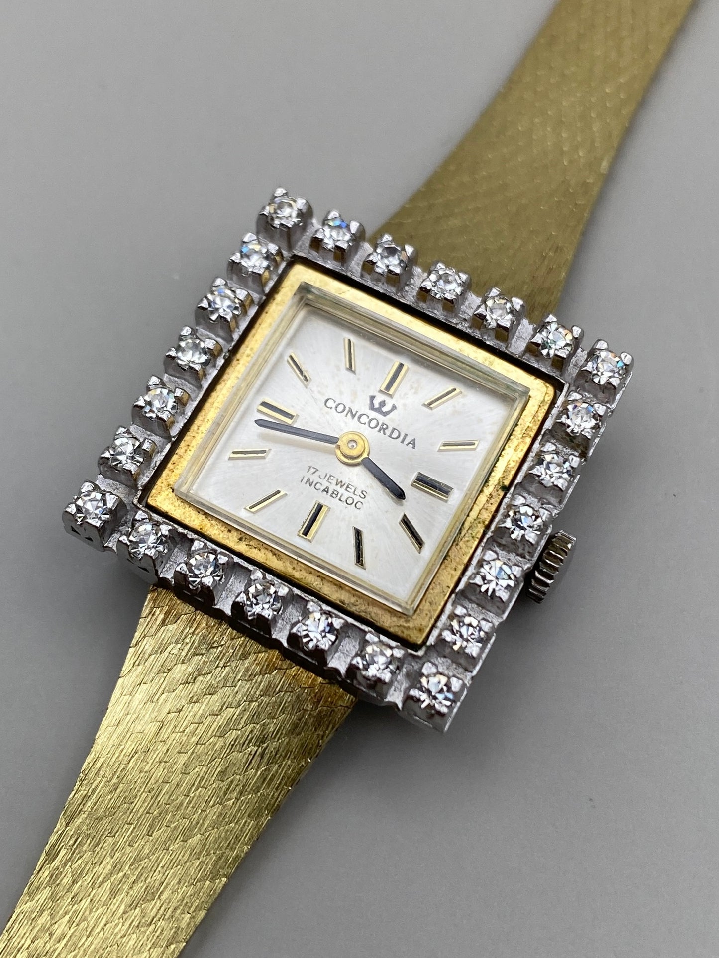 Montre Concordia Vintage mécanique – 17 Jewels Incabloc 60-70s