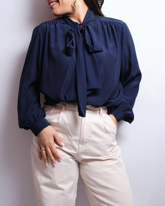 Chemisier vintage bleu marine à lavallière – années 90