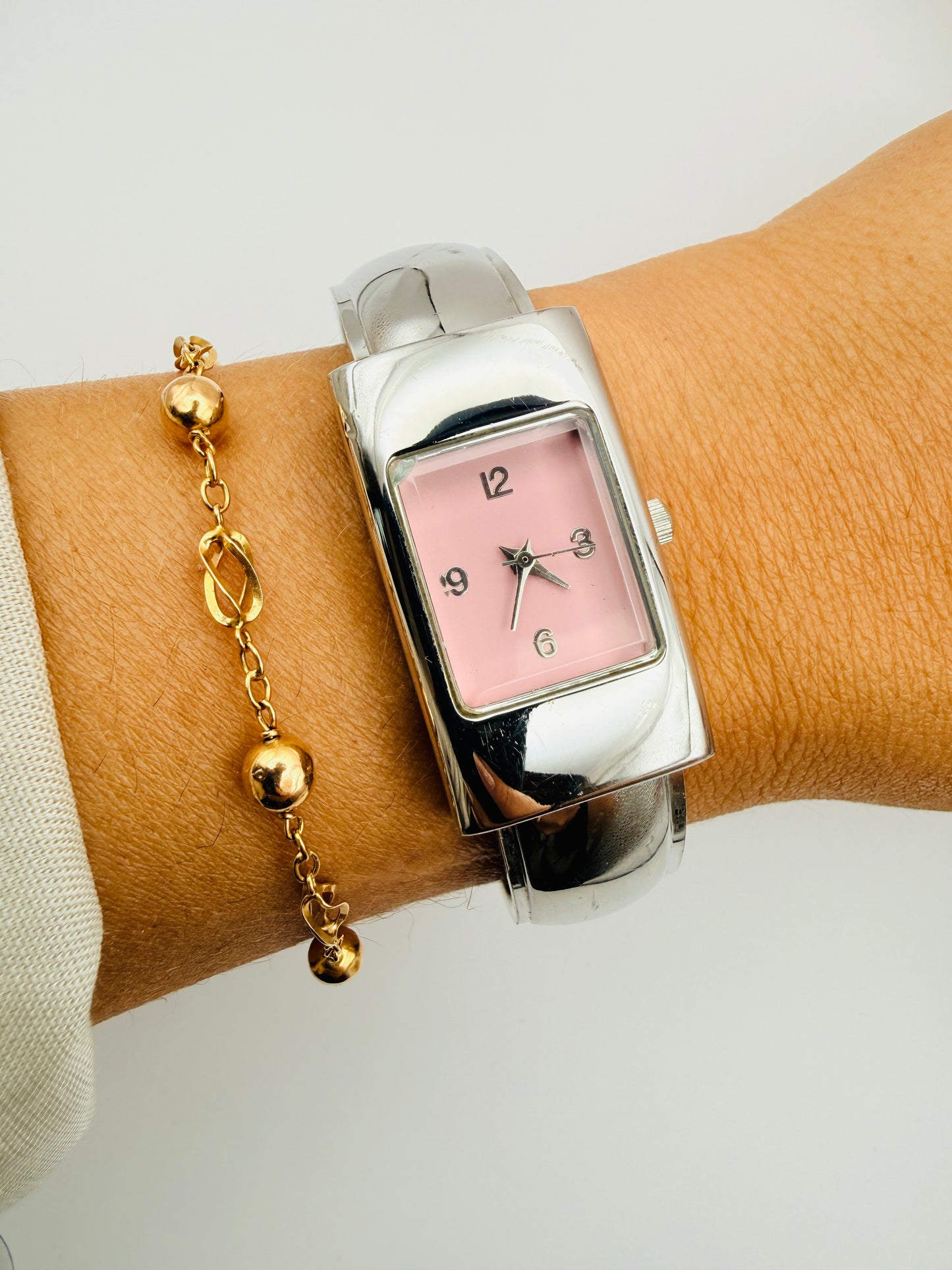 Montre manchette vintage cadran rose