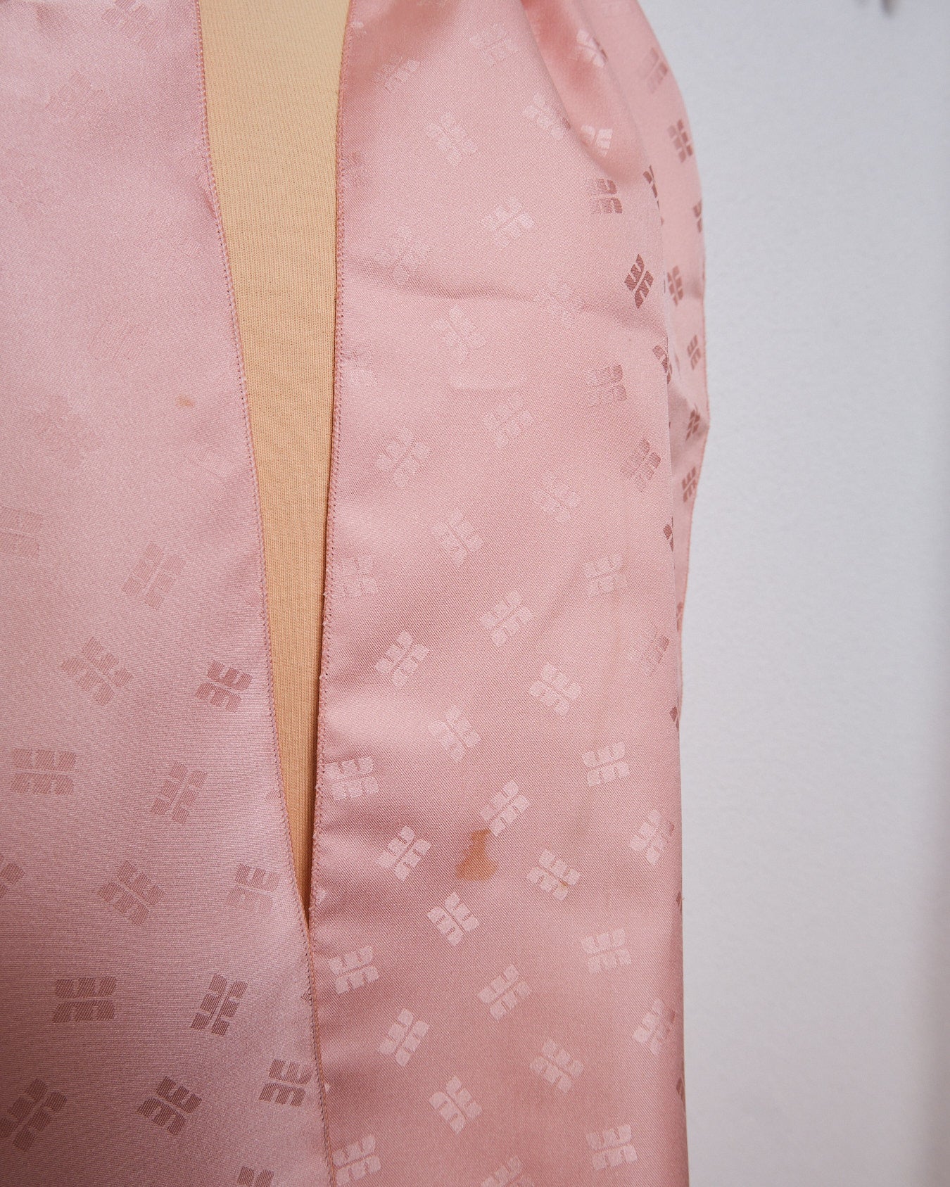 Grand foulard vintage en polyester satiné