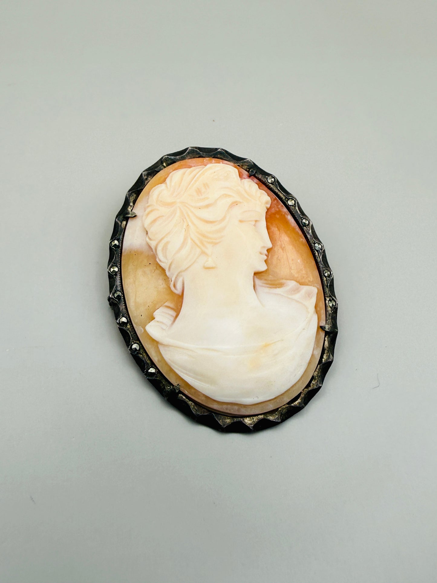 Antique carved shell cameo – 800 silver mounting