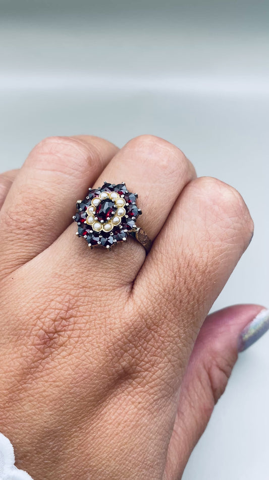 Bague ovale vintage grenats & perles, monture argent 800 Plaquée or